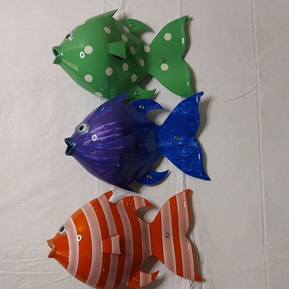 Recycled Fish Friends, Fred, Brad and Jasper - Picture 3 of 9